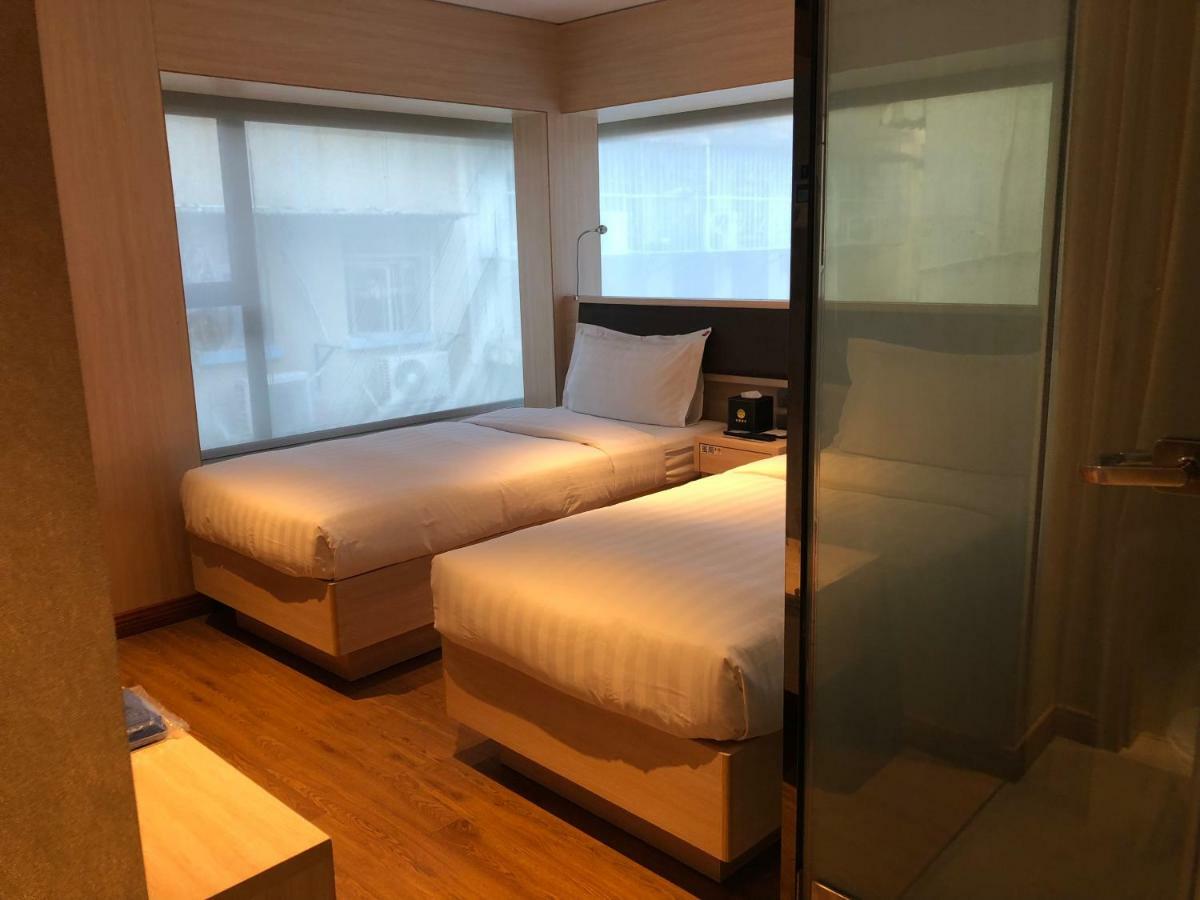 Ifu Hotel Макао Екстериор снимка