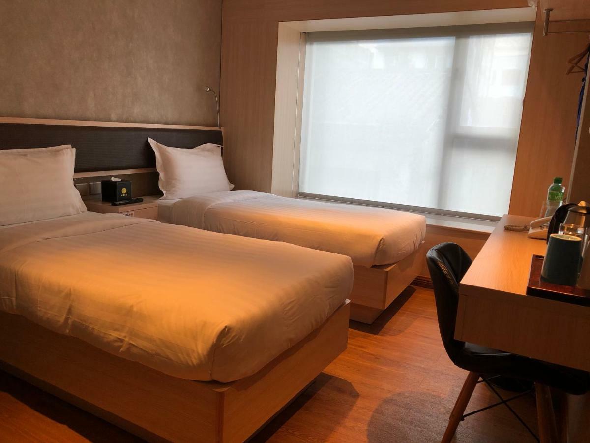Ifu Hotel Макао Екстериор снимка