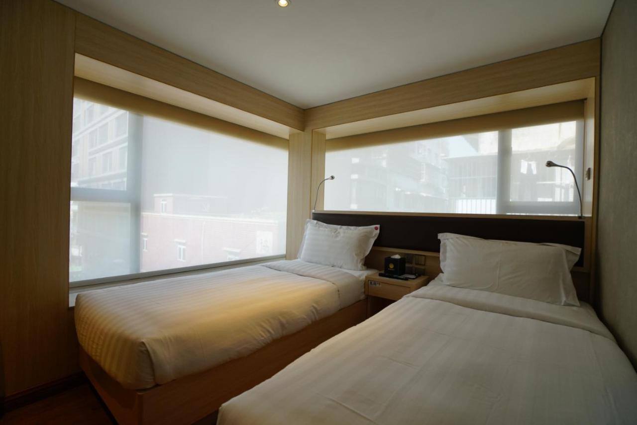Ifu Hotel Макао Екстериор снимка